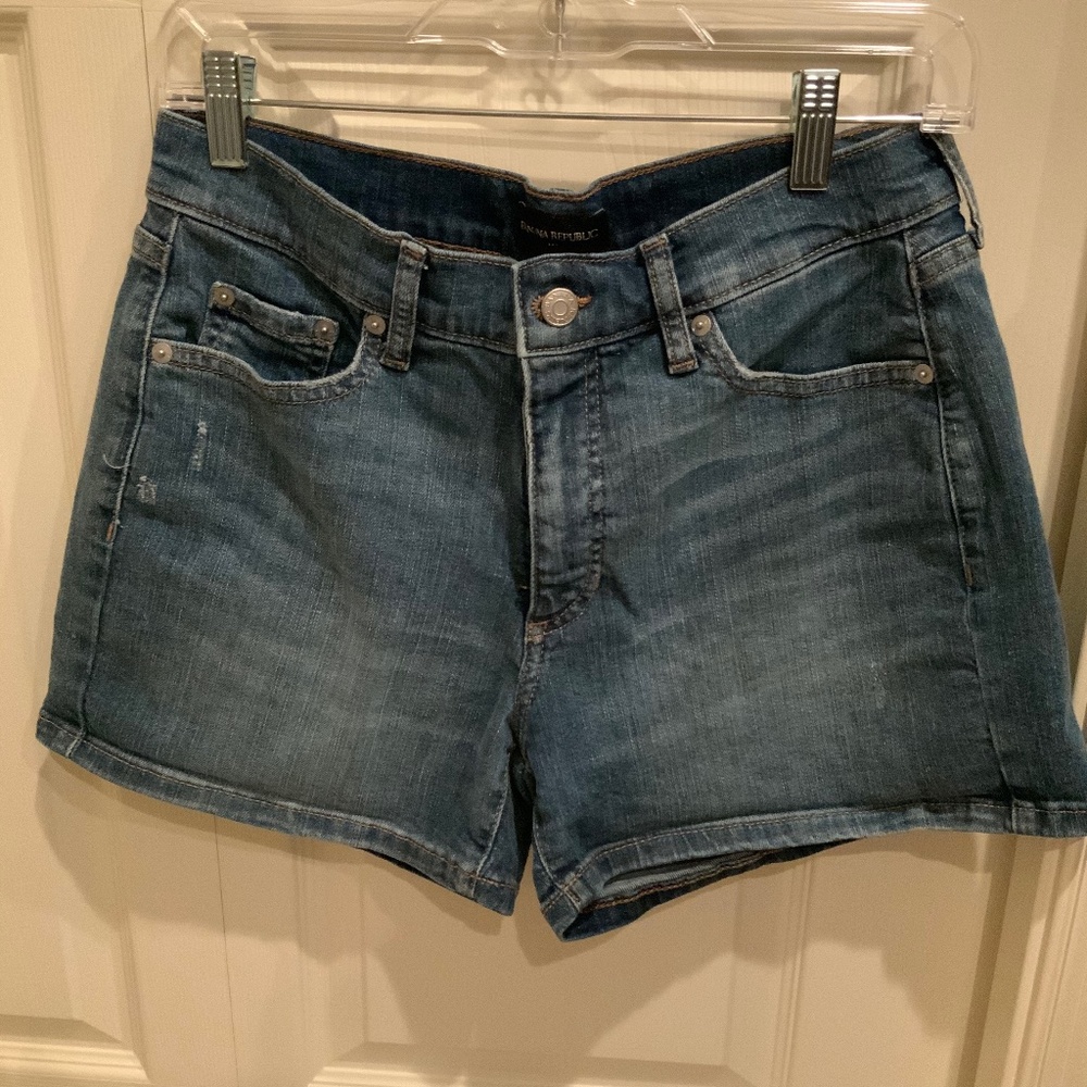 Banana Republic Women’s jean shorts